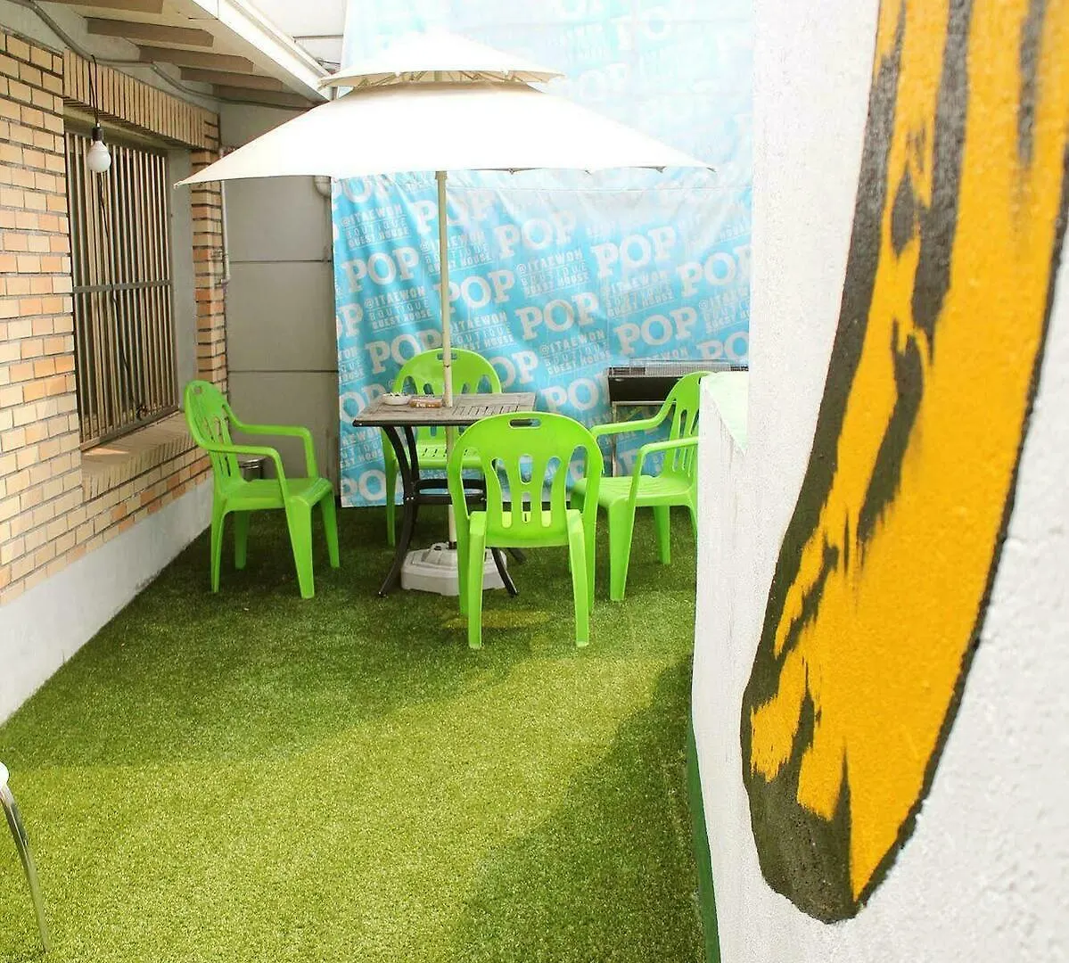 Hotel Pop @ Itaewon Boutique Guest House - Hostel Seoul